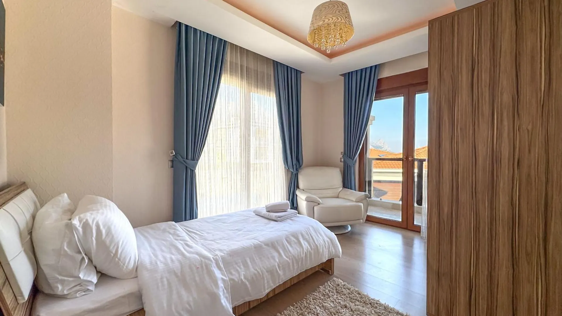Luxury Mountain Villa 15 Minutes To Sea Antalya Turecko