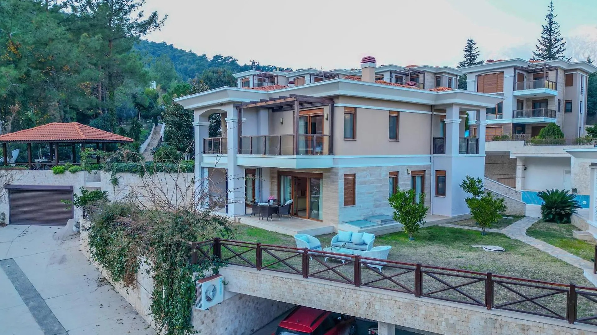 Luxury Mountain Villa 15 Minutes To Sea Antalya