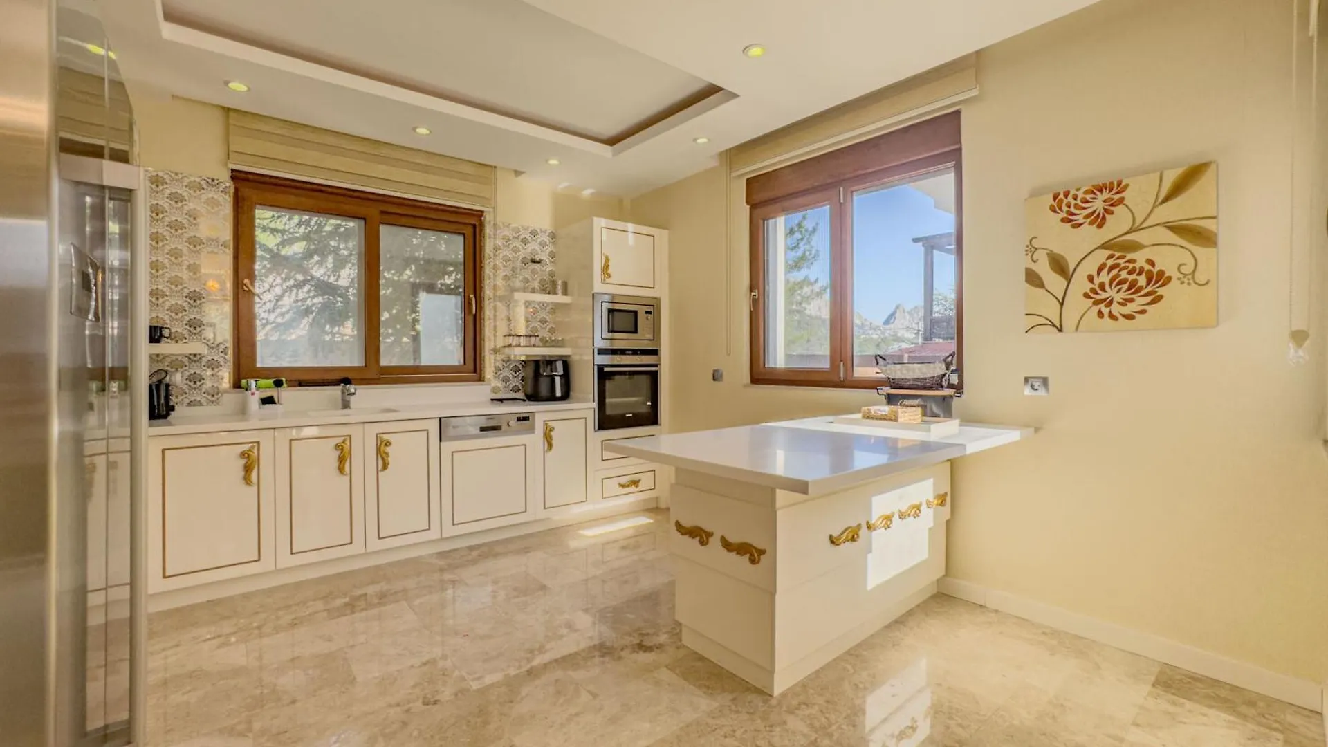 Luxury Mountain Villa 15 Minutes To Sea Antalya