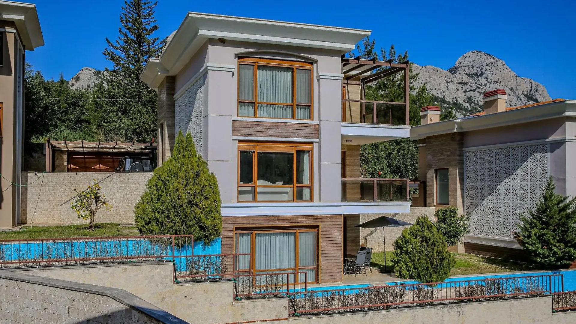 Luxury Mountain Villa 15 Minutes To Sea Antalya