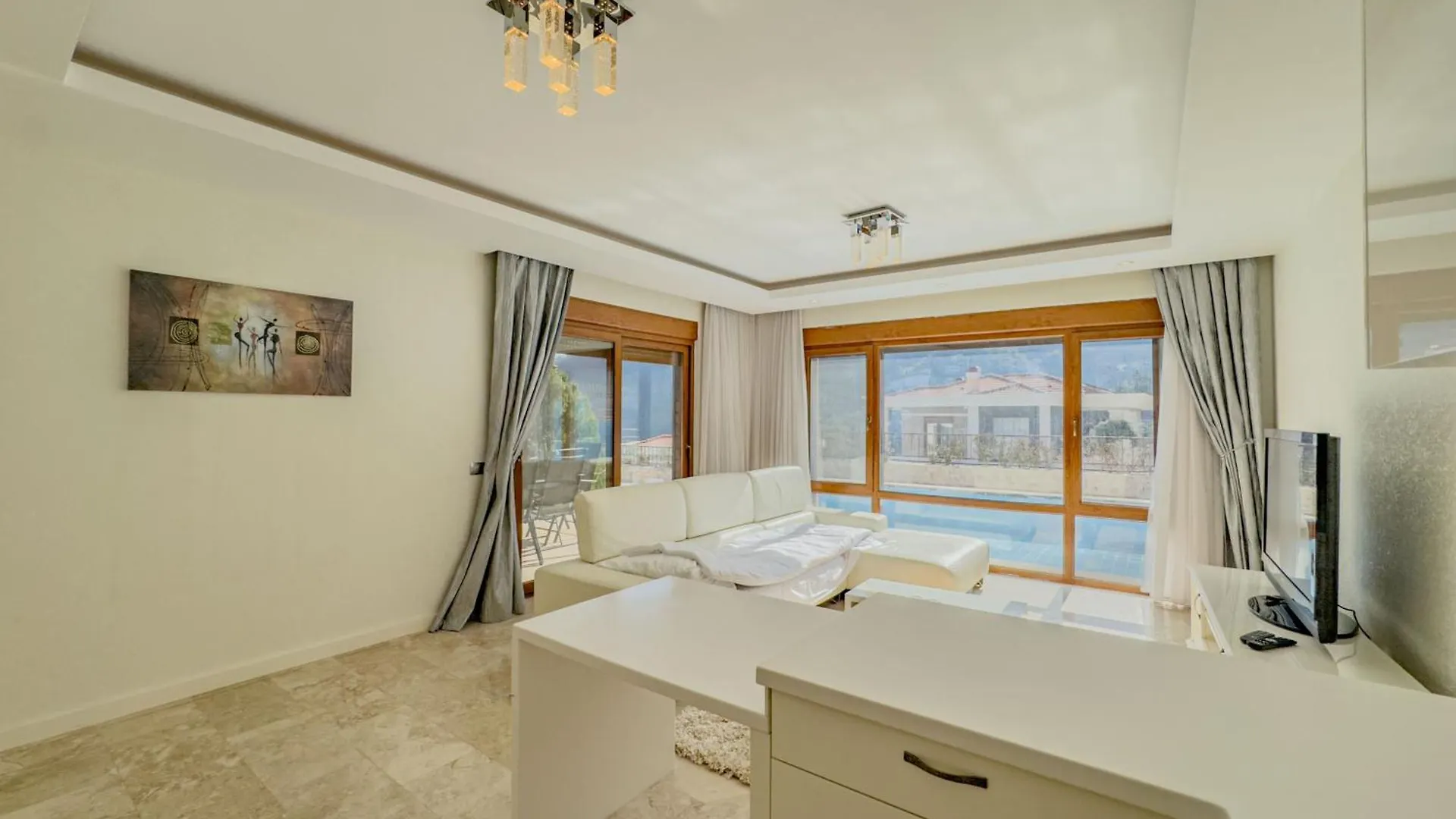 Luxury Mountain Villa 15 Minutes To Sea Antalya