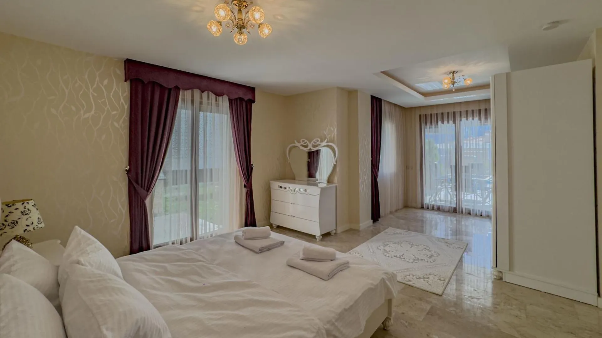 Luxury Mountain Villa 15 Minutes To Sea Antalya Turecko